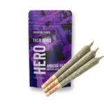 HERO THCJD Series Indoor Cali Flower en sabor Amnesia Haze, bolsita de 5 gramos con mezcla Sativa 40%, acompañada de tres porros pre-laminados RAW.